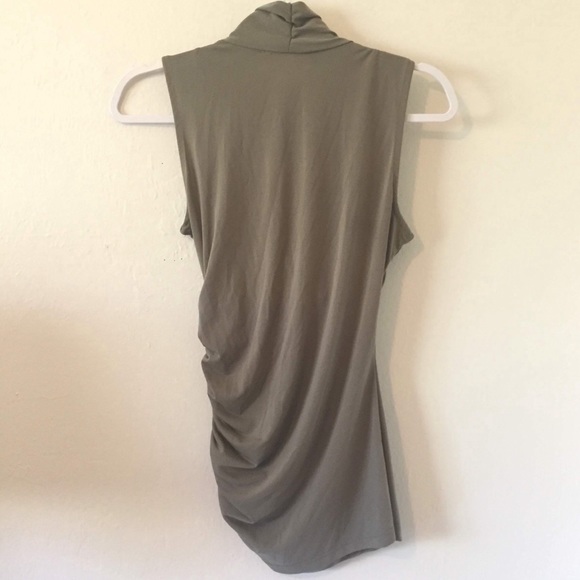 MK Green Rouched Top - Picture 3 of 7